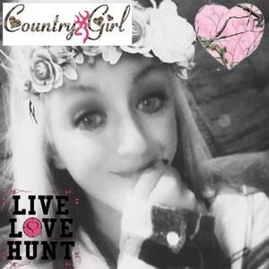 Meet your Posher, Mikayla